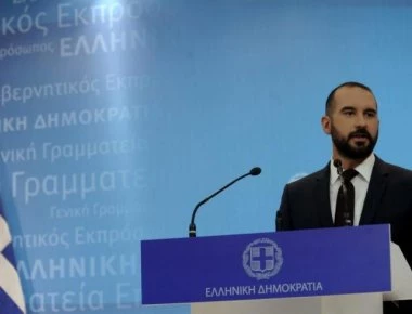 Ο Δ.Τζανακόπουλος επιβεβαιώνει τον Π.Καμμένο: «Συζητάμε για τις FREMM αλλά δεν έχουμε καταλήξει ακόμη»